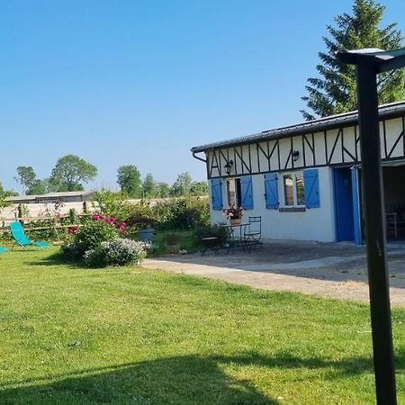 Bed and Breakfast La Cle Des Champs Asnieres  Exteriér fotografie